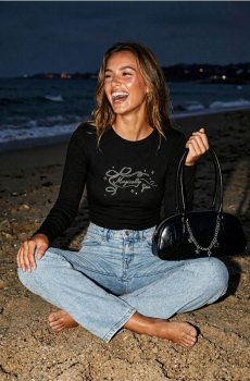 Різдвяна футболка з котом - чорний