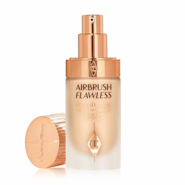 Тональная основа для лица Charlotte Tilbury Airbrush Flawless Foundation, 5 Warm, 30 мл Тональная основа для лица Charlotte Tilbury Airbrush Flawless Foundation, 5 Warm, 30 мл