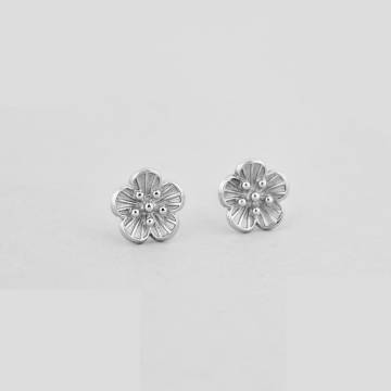 Серебряные серьги Minimal 20292р Серебряные серьги Minimal 20292р