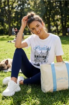 Бавовняна футболка з написом Paris - білий