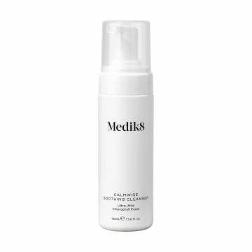 Очищающая пенка для умывания Medik8 Calmwise Soothing Cleanser для чувствительной кожи, 150 мл Очищающая пенка для умывания Medik8 Calmwise Soothing Cleanser для чувствительной кожи, 150 мл