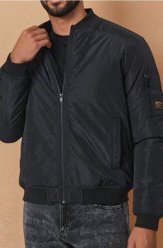 Бомбер - чорний