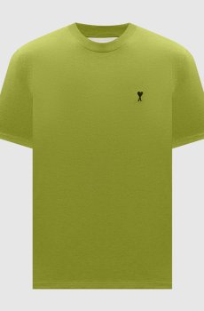 Зеленая футболка с вышивкой эмблемы