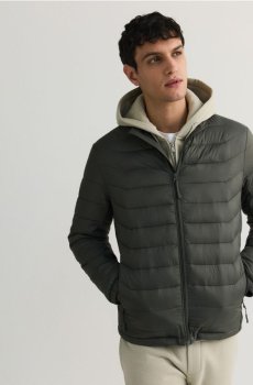 Reserved - Стьобана куртка з високим коміром - світло-зелений - 7218H-70X