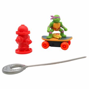 Ігрова фігурка TMNT Funrise Скейтбордист з лаунчером Донателло (71042) Ігрова фігурка TMNT Funrise Скейтбордист з лаунчером Донателло (71042)