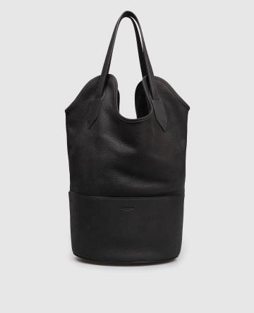 Черная сумка Ray Bucket из нубука Черная сумка Ray Bucket из нубука