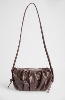 Сумка із натуральної шкіри з довгою ручкою у шоколадному відтінку