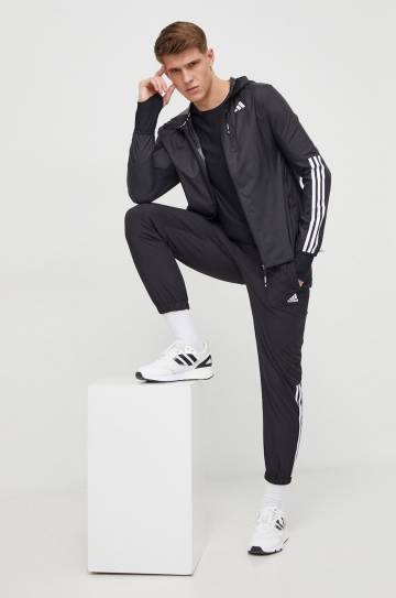 Лонгслив для бега adidas Performance Own the Run цвет чёрный с принтом Лонгслив для бега adidas Performance Own the Run цвет чёрный с принтом