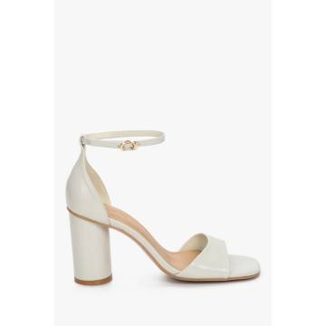 Босоніжки Ankle Strap молочні Estro ER00110009 Босоніжки Ankle Strap молочні Estro ER00110009