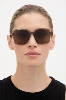 Солнцезащитные очки Armani Exchange