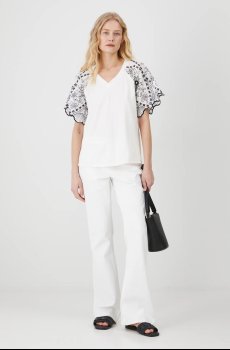 Футболка Medicine