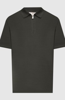 Зеленое поло с нашивкой логотипа