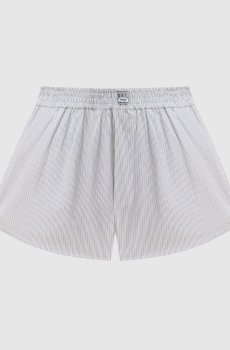 Белые шорты в полоску с логотипом