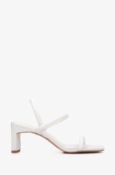 Босоніжки білі Estro ER00112454