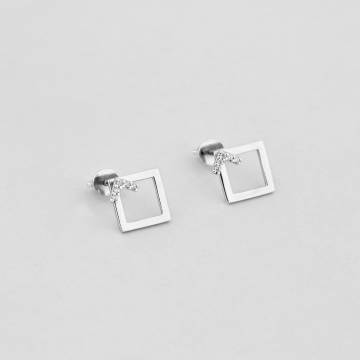 Серебряные серьги Minimal 21199р Серебряные серьги Minimal 21199р