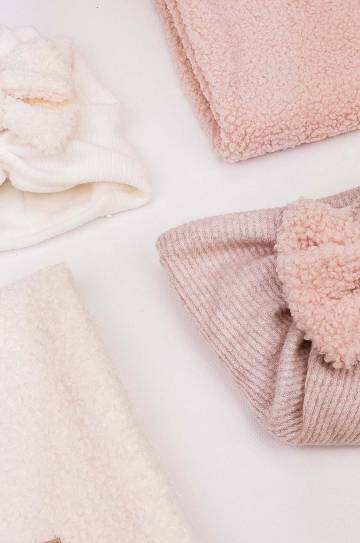 Детский платок Jamiks GERD цвет бежевый однотонная JZH368