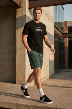 Slim шорти - зелений