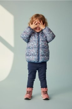 Стьобана куртка з капюшоном - різнобарвний