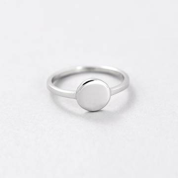 Серебряное кольцо Minimal 10040p-16.0 16 Серебряное кольцо Minimal 10040p-16.0 16