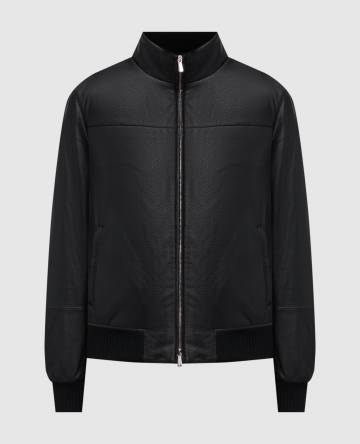 Черная куртка из кожи оленя