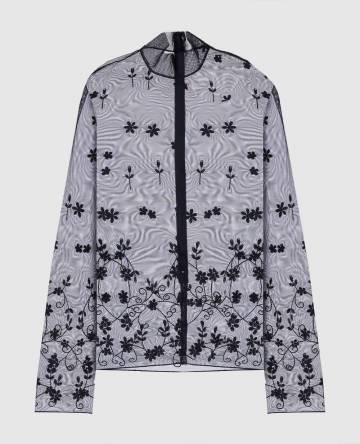 Черная блузка из сетки в цветочную вышивку