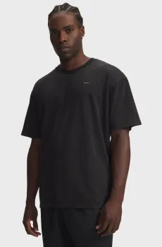 Мужская черная футболка UA M HWT OS WASH SS-BLK Черный L Under Armour 6014444-008
