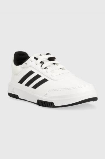 Детские кроссовки adidas цвет белый Детские кроссовки adidas цвет белый