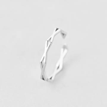 Серебряное кольцо Minimal 10347 Серебряное кольцо Minimal 10347