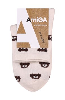 Носки женские AmiGA Медведь коричневый на молочном фоне, размер 23-25