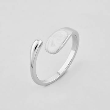 Серебряное кольцо Minimal 510465б Серебряное кольцо Minimal 510465б