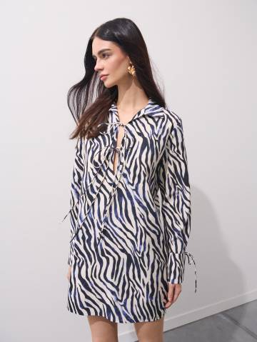 Mohito - Сукня міні з тваринним принтом - білий - 38