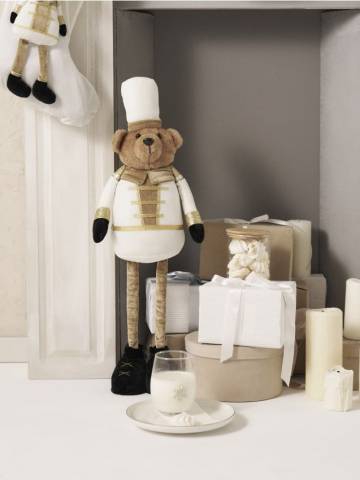 Різдвяна прикраса - кремовий