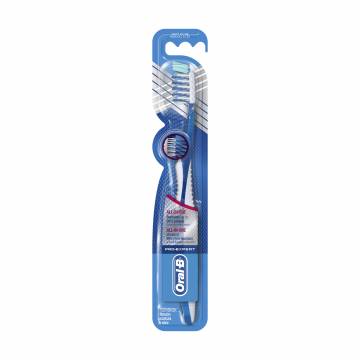 Зубная щетка Oral-B Pro-Expert Все в одном, мягкая, 1 шт Зубная щетка Oral-B Pro-Expert Все в одном, мягкая, 1 шт