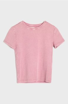 Ребриста футболка з ефектом прання - рожевий