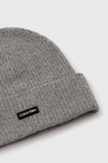 Шерстяная шапка Calvin Klein цвет серый шерсть Шерстяная шапка Calvin Klein цвет серый шерсть
