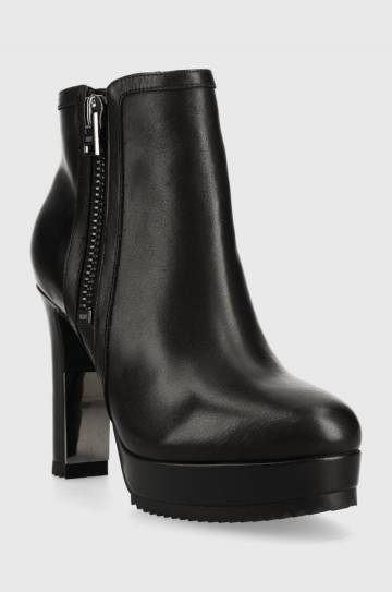 Полусапожки Dkny K2304397 женские цвет чёрный на платформе Liana Полусапожки Dkny K2304397 женские цвет чёрный на платформе Liana
