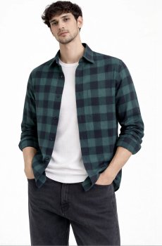 XKIND Men Buffalo Checks Checked Casual Shirt