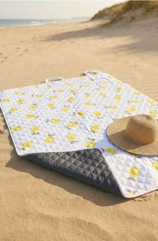 Пікніковий плед з мотивом лимонів - кремовий