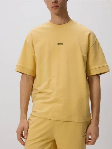Reserved - Футболки боксі з принтом - світло-жовтий - 034EE-10X Reserved - Футболки боксі з принтом - світло-жовтий - 034EE-10X