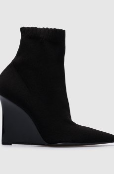 Черные ботильоны Nora
