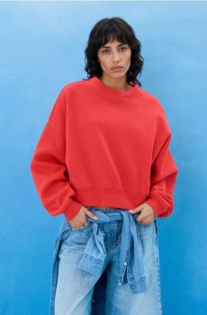 Базова светшортка з круглим вирізом - червоний