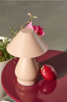 Світлодіодна настільна лампа - пастельний рожевий