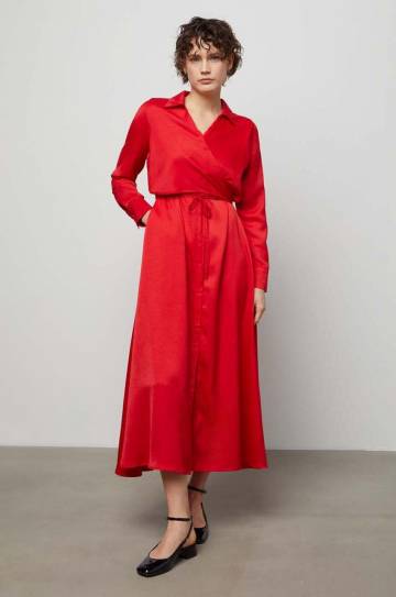 Платье Answear Lab цвет красный maxi oversize Платье Answear Lab цвет красный maxi oversize