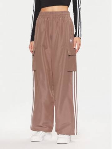 adidas Спортивні штани adicolor 3-Stripes JC8138 Бежевий Loose Fit adidas Спортивні штани adicolor 3-Stripes JC8138 Бежевий Loose Fit