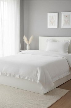 Комплект постільної білизни з воланами та делікатною текстурою - білий
