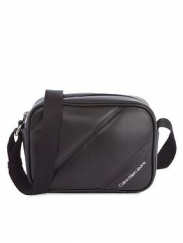Calvin Klein Jeans Сумка Quilted Camerabag18 K60K611821 Чорний Calvin Klein Jeans Сумка Quilted Camerabag18 K60K611821 Чорний