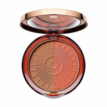 Бронзовая пудра для лица Artdeco Bronzing Powder Compact Long Lasting 05 Sunkissed, 10 г Бронзовая пудра для лица Artdeco Bronzing Powder Compact Long Lasting 05 Sunkissed, 10 г