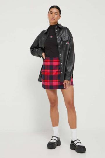Лонгслив Tommy Jeans женский цвет чёрный Лонгслив Tommy Jeans женский цвет чёрный