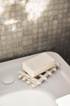 Мыльница ferm LIVING Ceramic Soap Tray