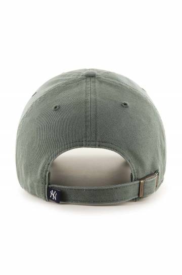 Хлопковая кепка 47 brand MLB New York Yankees цвет зелёный с аппликацией Хлопковая кепка 47 brand MLB New York Yankees цвет зелёный с аппликацией